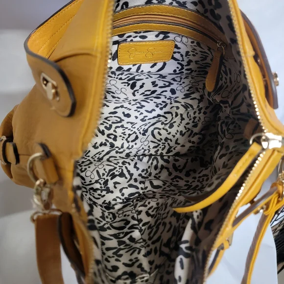 Jessica Simpson Mustard Shoulder Bag - Picture 4 of 8